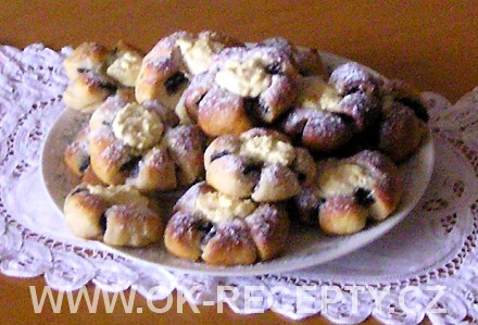 Domácí  koláčky s mákem a tvarohem + foto postup