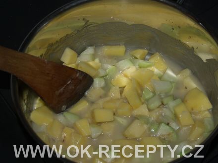 Kedlubnová bramboračka + foto postup
