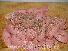 Kyselé vepřové nudličky a zelená rýže + foto postup