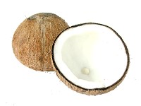 Ovocný salát s bílým rumem - v koksovém ořechu Ovocný salát s bílým rumem - v koksovém ořechu