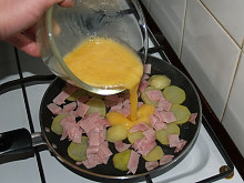 Selská omeleta se šunkou + foto postup