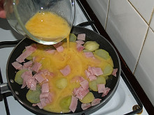 Selská omeleta se šunkou + foto postup
