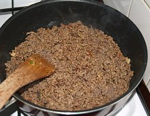 Tortilla s pikantním mletým hovězím masem