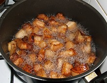 Vepřový bok - škvarky, sádlo, pečená žebírka Vepřový bok - škvarky, sádlo, pečená žebírka