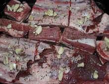 Vepřový bok - škvarky, sádlo, pečená žebírka Vepřový bok - škvarky, sádlo, pečená žebírka